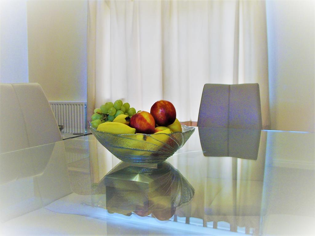 Stratford Apartment Newmarket  Bagian luar foto