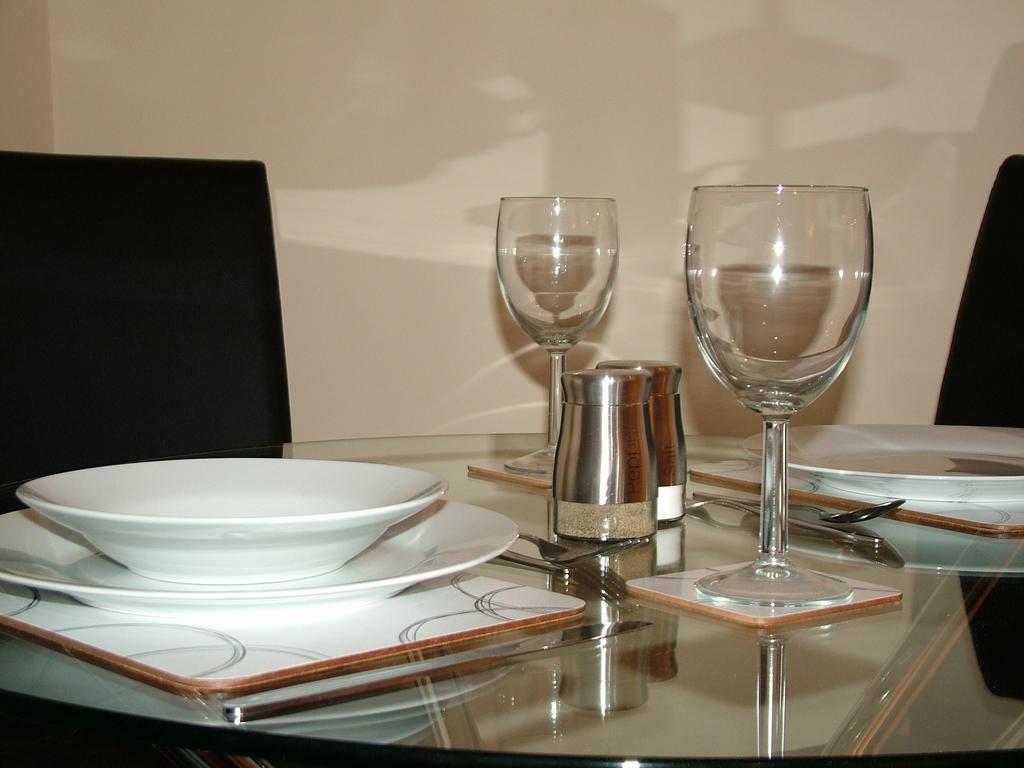 Stratford Apartment Newmarket  Bagian luar foto